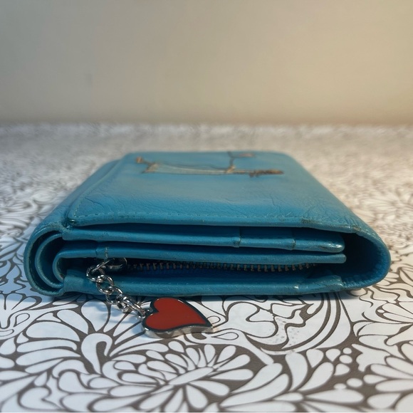 le saunda blue leather cute and romantic trifold wallet - Picture 5 of 16